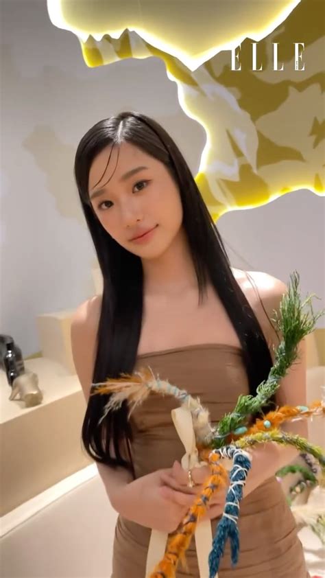 elle lee vk|เมื่อสาวสวยสุดฮอต Elle มาเจอพี่มืดจวยใหญยาว .